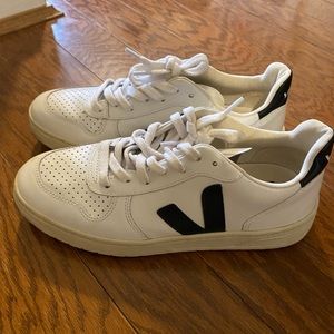 Veja sneakers